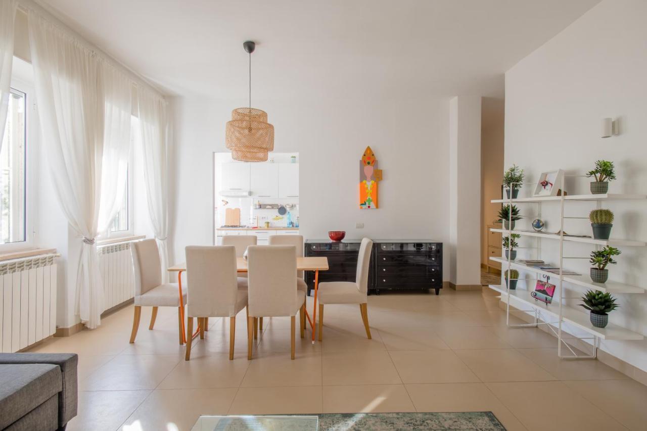 Sofia'S Home Napoli Eksteriør billede