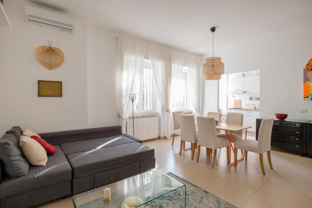 Sofia'S Home Napoli Eksteriør billede
